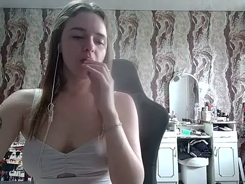 samanta55555 online show from 05/25/26, 08:53