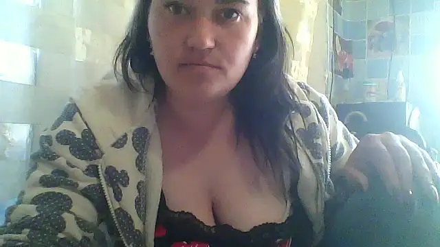 Snapshot of HollyLaBerry chatting on 05/11/26, 11:16 HollyLaBerry online show from 05/11/26, 11:16