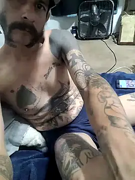 LongDickZee562 online show from 10/20/25, 08:48