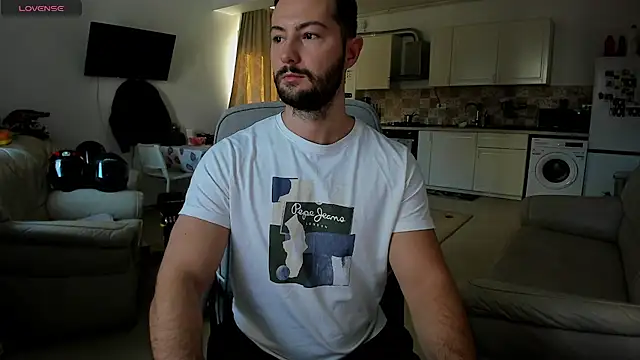 ZackFraser online show from 11/02/25, 09:44