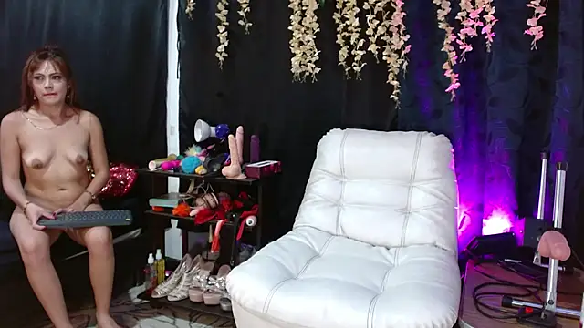 cleopatraa online show from 02/04/25, 12:51