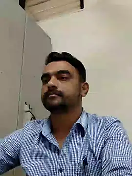 suton1 online show from 12/04/24, 06:44