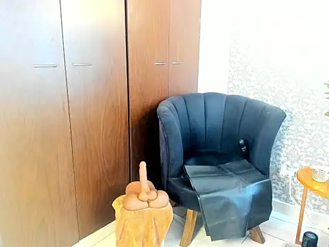 mabelsaravia online show from 03/21/26, 06:00