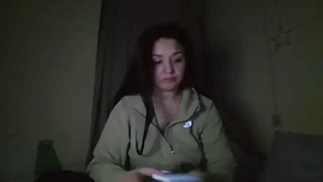 Linusya online show from 02/06/26, 04:43