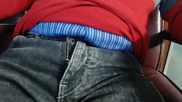 smoothandtiny online show from 03/22/25, 06:43