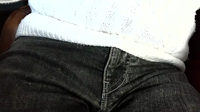 smoothandtiny online show from 03/18/26, 08:12