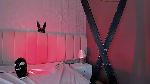 Alana Jones  online show from 12/18/24, 06:46