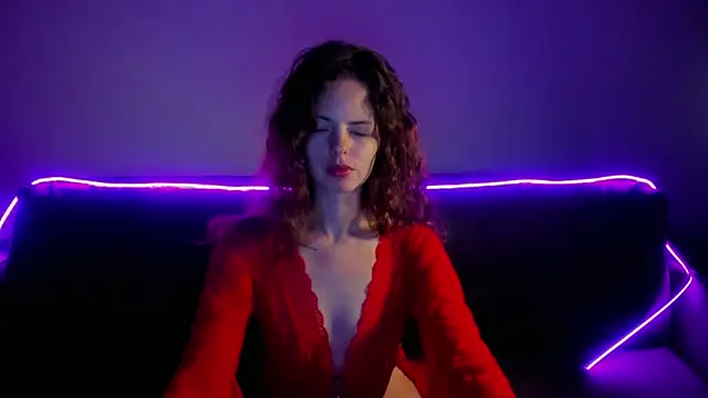 Snapshot of RubyAttwood chatting on 02/20/26, 07:47 RubyAttwood online show from 02/20/26, 07:47