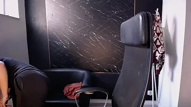 viktoria lovely online show from 11/06/25, 01:12