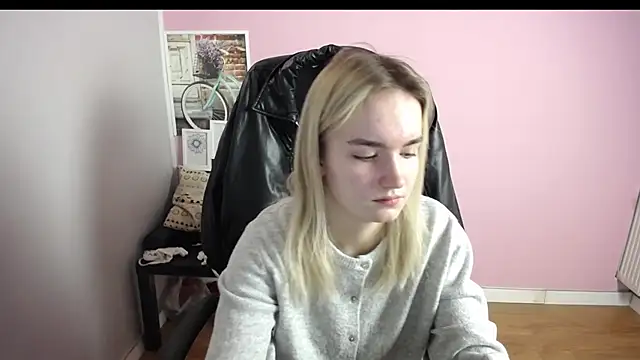 viktoria lovely online show from 02/12/26, 07:36