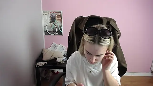 viktoria lovely online show from 03/11/26, 08:09