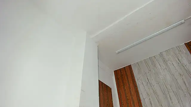 Alika01 online show from 10/20/25, 01:33