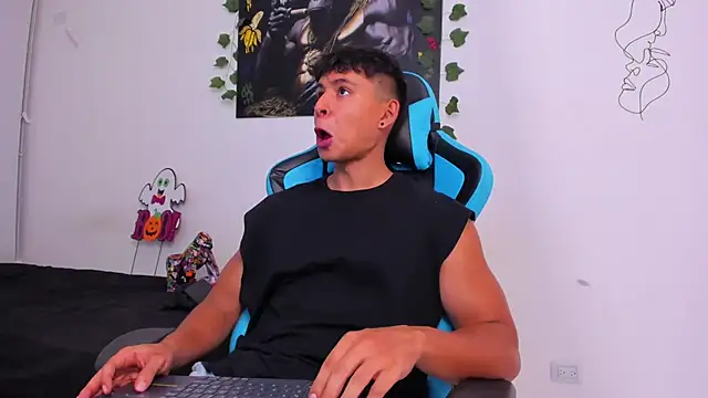 Bray Kevin online show from 12/24/24, 12:33