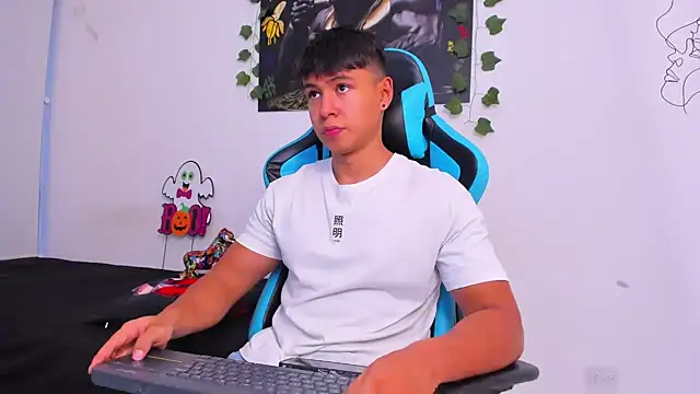 Bray Kevin online show from 12/25/24, 10:59