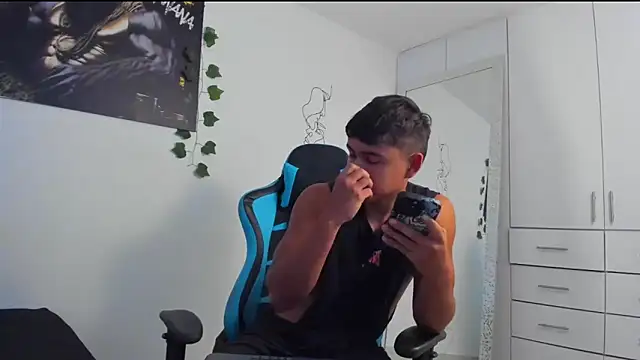 Bray Kevin online show from 02/28/25, 01:47