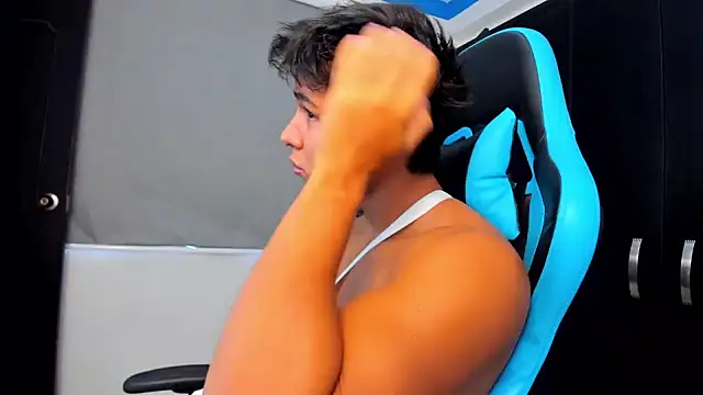 Bray Kevin online show from 10/04/25, 02:59