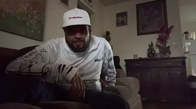 Snapshot of MrDickUdown24_7 chatting on 02/09/25, 01:11 MrDickUdown24 7 online show from 02/09/25, 01:11