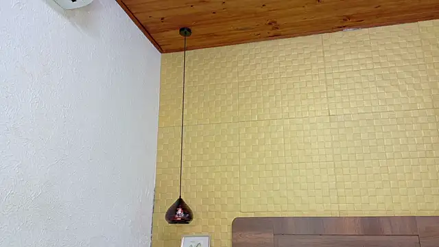 Mrs booty online show from 01/14/25, 01:49