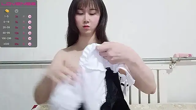 mimi-yangyang online show from 12/29/24, 03:13