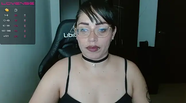 natashasmithe online show from 01/25/25, 03:19