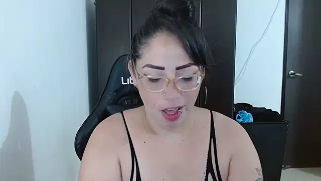 natashasmithe online show from 02/23/25, 10:09