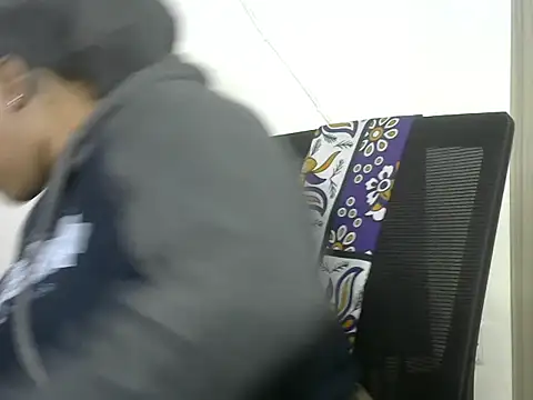 Brown sexy online show from 02/27/25, 11:04