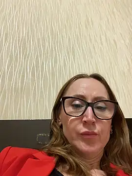 LauraDavis online show from 05/17/26, 09:55