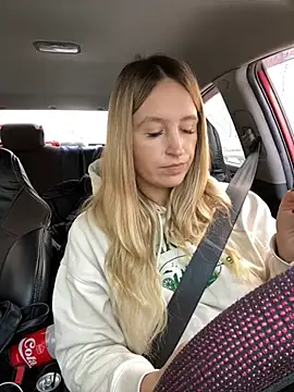 StasyWood online show from 12/25/24, 07:14