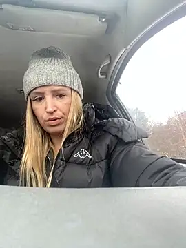 StasyWood online show from 01/28/25, 02:11