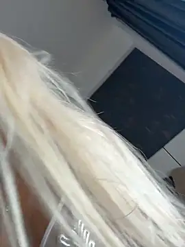 violettabunny03 online show from 02/03/26, 01:04