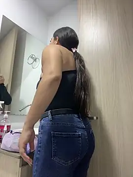 Natalia Cleark09 online show from 02/18/26, 01:51