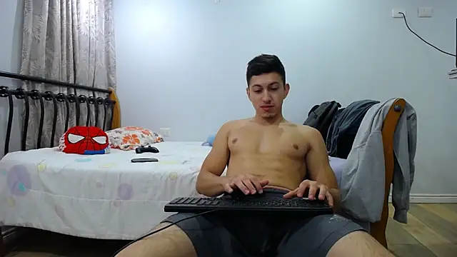 Snapshot of Iam_yourbabyprincess_XD chatting on 02/06/25, 06:08 Iam yourbabyprincess XD online show from 02/06/25, 06:08