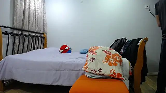 Snapshot of Iam_yourbabyprincess_XD chatting on 02/21/25, 07:01 Iam yourbabyprincess XD online show from 02/21/25, 07:01