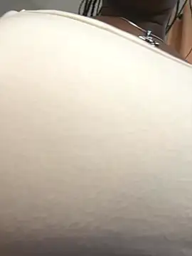 t-Booty risky  online show from 10/23/25, 01:54