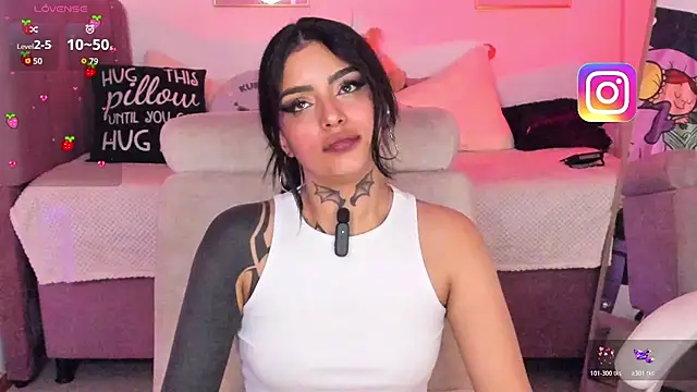 Hinataw33d01 online show from 11/26/25, 01:39