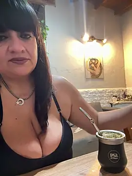 Sensualmente333 online show from 07/16/26, 11:49