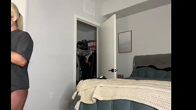 ElenaErickson online show from 01/12/26, 02:28