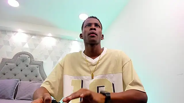 JacksonMuller  online show from 01/10/25, 11:33