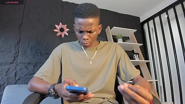 JacksonMuller  online show from 11/28/25, 12:41