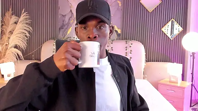 Snapshot of JacksonMuller_ chatting on 02/09/26, 01:37 JacksonMuller online show from 02/09/26, 01:37