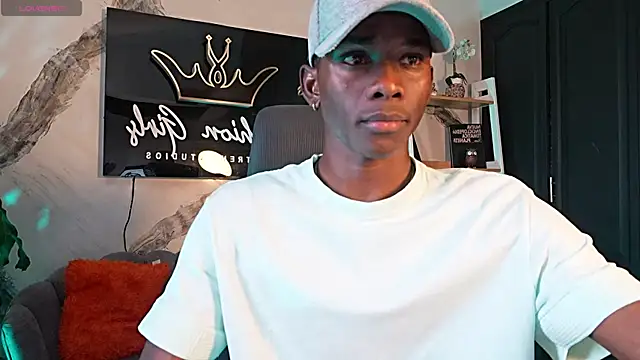 Snapshot of JacksonMuller_ chatting on 02/12/26, 02:01 JacksonMuller online show from 02/12/26, 02:01