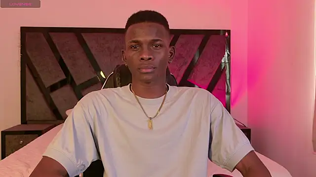 Snapshot of JacksonMuller_ chatting on 02/16/26, 01:51 JacksonMuller online show from 02/16/26, 01:51