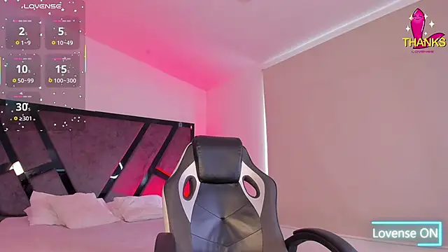 Snapshot of JacksonMuller_ chatting on 02/19/26, 02:13 JacksonMuller online show from 02/19/26, 02:13