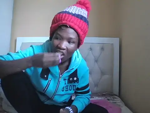 just nala online show from 12/23/25, 07:50