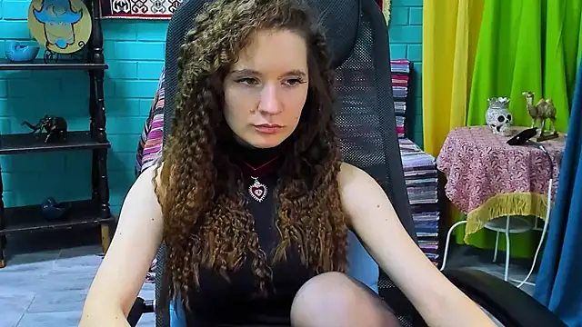 Miss Barbara  online show from 03/04/25, 12:01