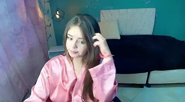 MariamCute  online show from 02/18/25, 11:08