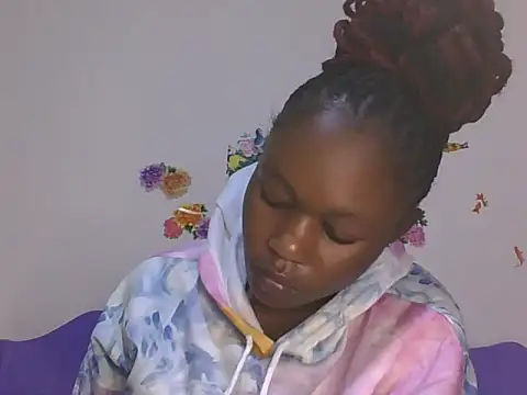 Snapshot of tanishacute chatting on 01/19/25, 09:23 tanishacute online show from 01/19/25, 09:23