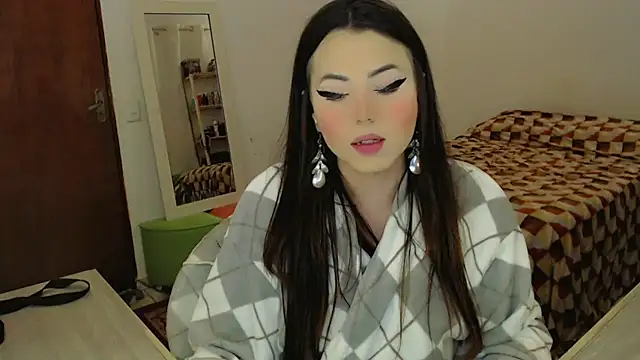 Sophie Fantasys online show from 06/26/26, 04:06
