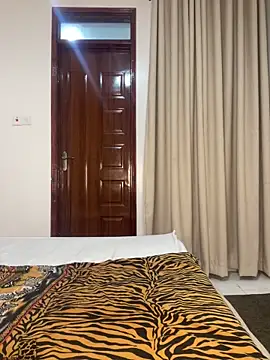 hot daily online show from 04/11/26, 09:52