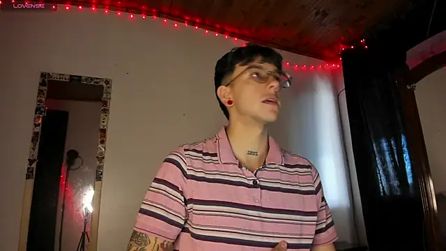 koddy 0 online show from 11/25/25, 03:56